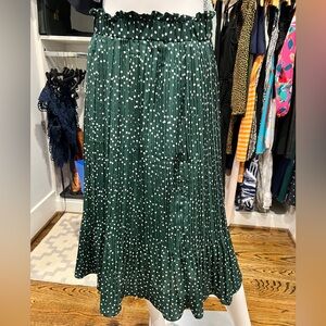 Green and White Tiered Maxi Skirt for Casual Wear